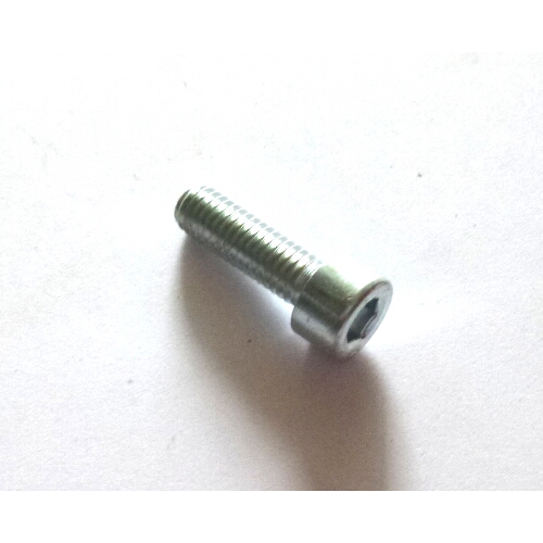SCREW M5x16