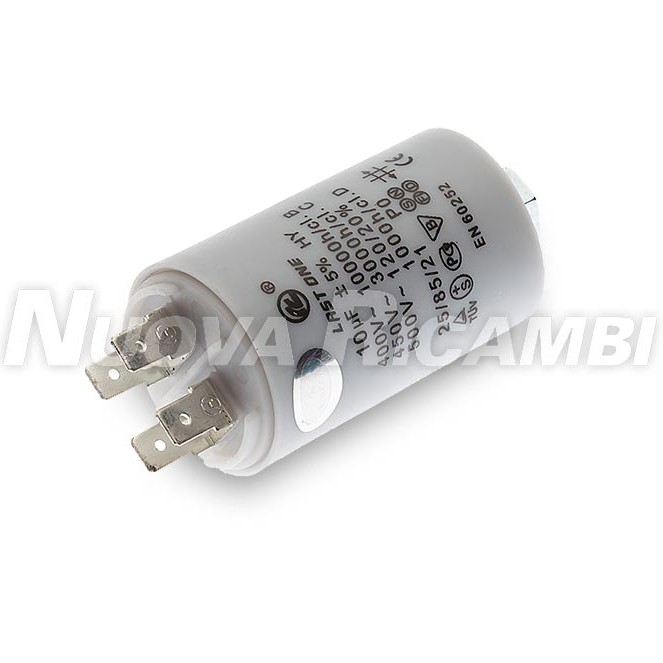 CAPACITOR 10mF 220V